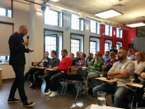 14370320_350025761995422_2915221930336043247_n